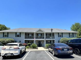 15 S Shafer St APT 1801, Athens, OH 45701