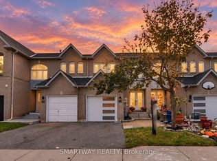 94 Goldenlight Cir, Brampton, ON L6X4N6