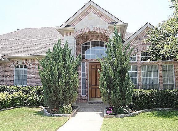 2nd image of 7808 Heatherbrook Ct