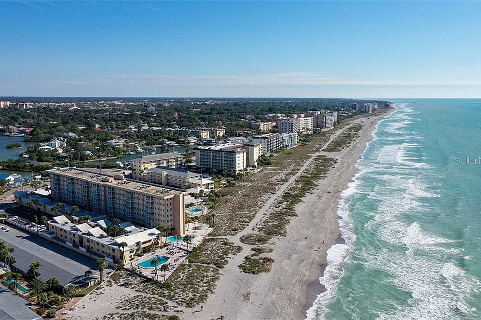 1st image of 1255 Tarpon Center Dr APT 410