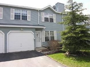 2031 Westview Ln, Round Lake Beach, IL 60073