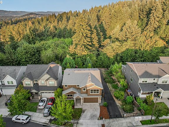 2nd image of 8034 SW 195th Ave