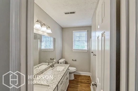 7509 Rolling River Pkwy — Photo 10