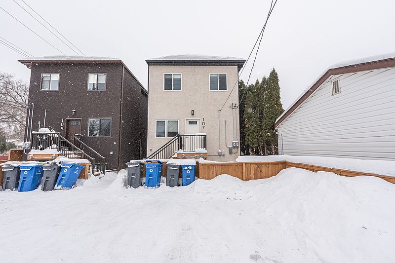 Winnipeg Apartment for rent - 3 Bedrooms — photo 26
