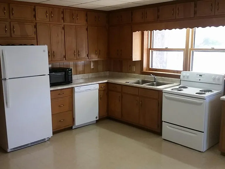 188 Kenimer Cir #B — Photo 4