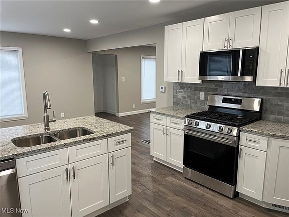 2nd image of 2745 Wagar Rd