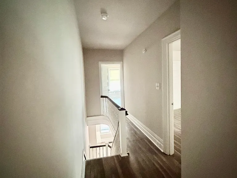 27 N Edgewood St — Photo 13