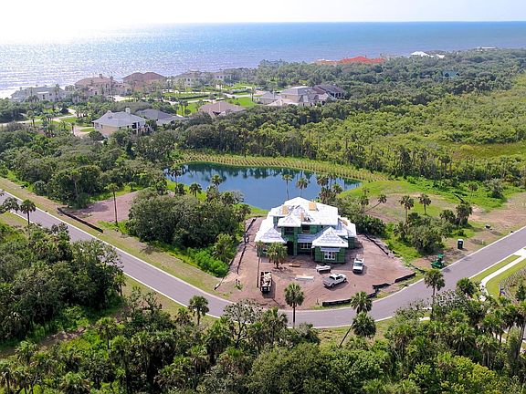Proximity to Private Beach Access