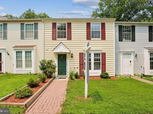 11 Teaneck Ct, Gaithersburg, MD 20878