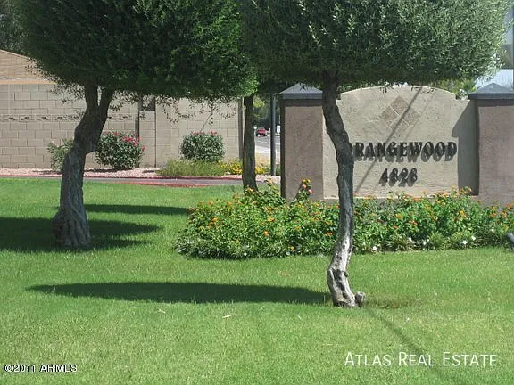 4828 W Orangewood Ave #103 — Photo 3