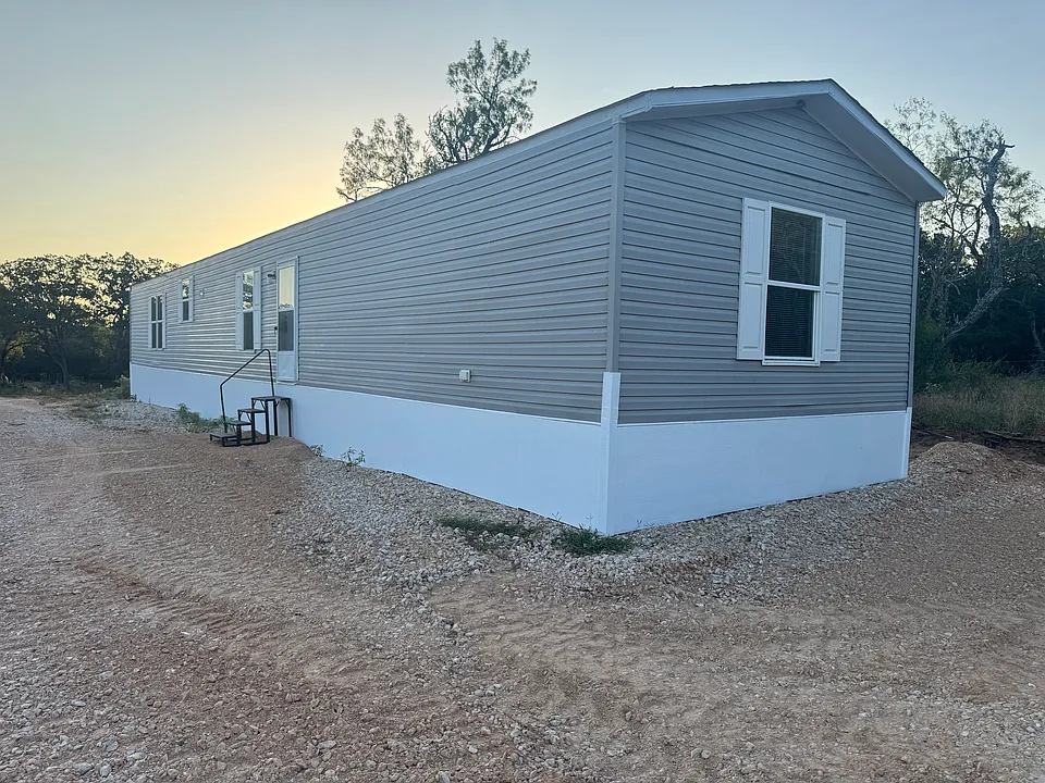 175 Milam Ln #B