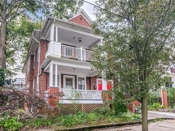 19 Whiting St, Providence, RI 02906