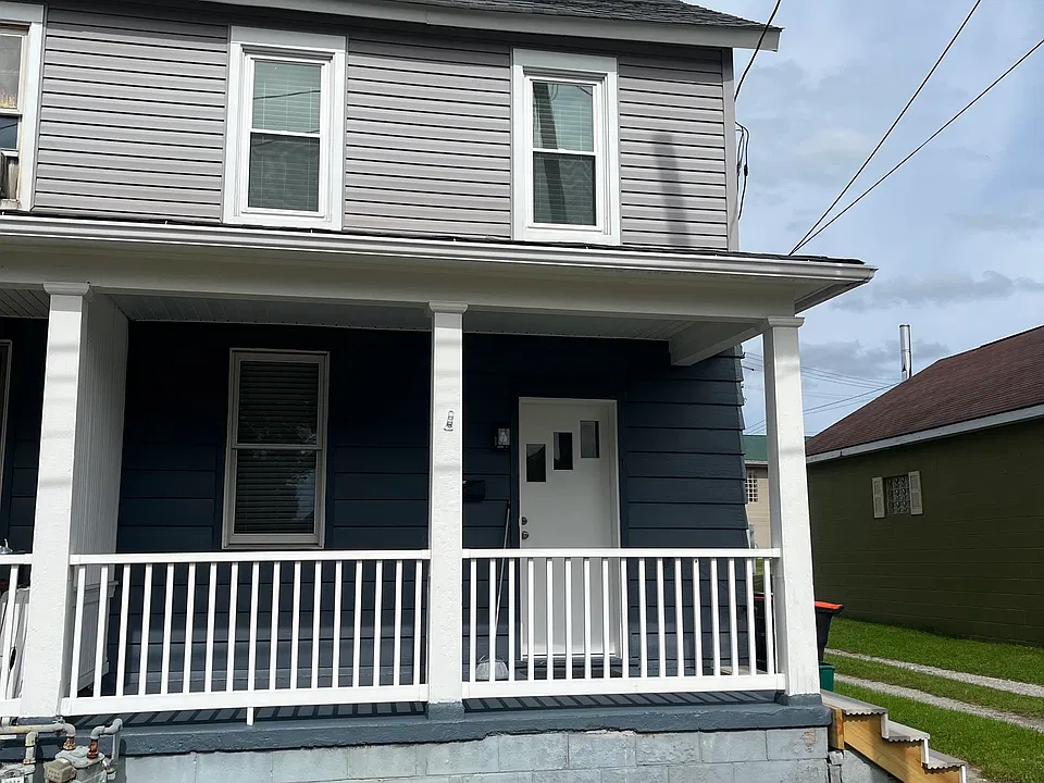 3 W Monroe St #1