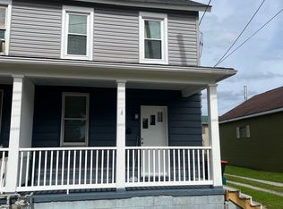 3 W Monroe St #1, Latrobe, PA 15650