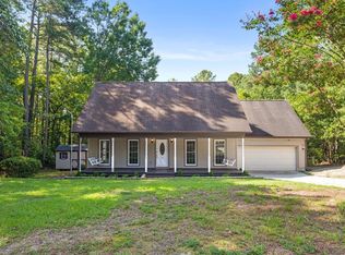 424 Newburgh Dr, Fayetteville, NC 28311