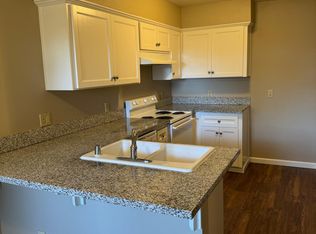 1262 N Marks Ave #114, Fresno, CA 93722
