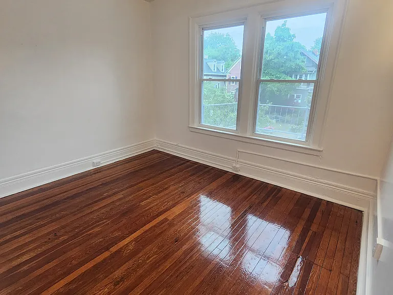 642 Elmwood Ave #2 — Photo 7