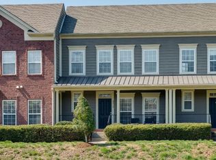 8810 Deacons Ln, Nashville, TN 37211