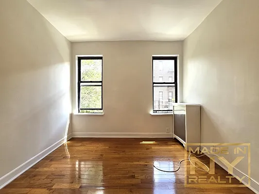 Rented by Made In NY Realty | media 19