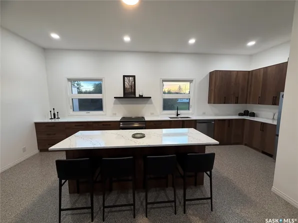 13 Broadway Street, Redvers, SK S0C 2H0