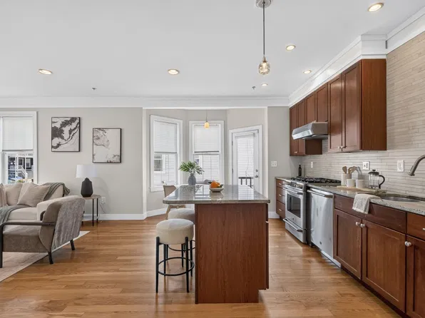 96 Neponset Ave Unit 1, Boston, MA 02122