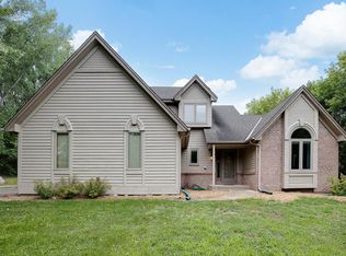 2010 Evergreen Ln, Shakopee, MN 55379