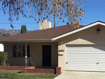 820 N Doan Dr, Burbank, CA, 91506