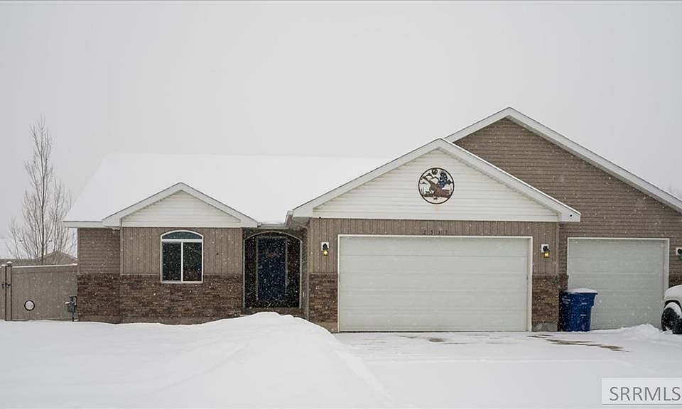 1st image of 2553 N Barnes Way