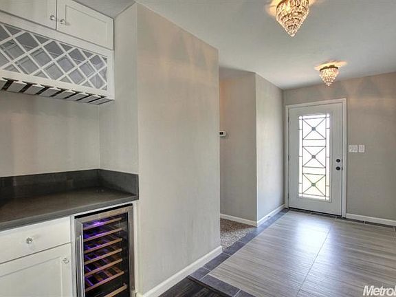 3rd image of 3309 Chenu Ave