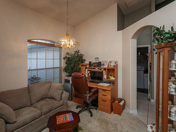 5th image of 2685 Sunbury St