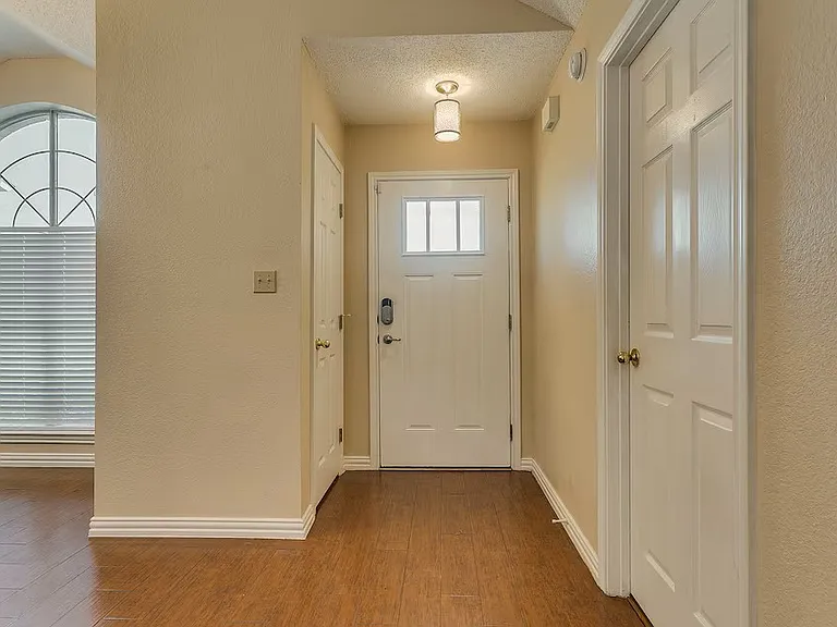 6218 Brookhaven Trl — Photo 5