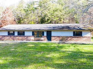 1942 Hughes Loop, Maryville, TN 37803