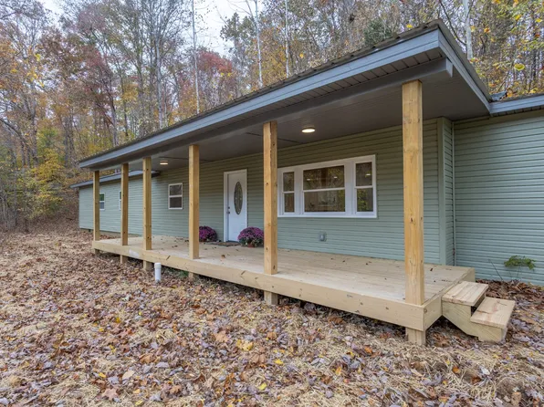 601 Midway Dr, Erin, TN 37061