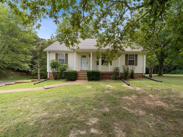 2647 Old Clarksville Pike, Ashland City, TN 37015