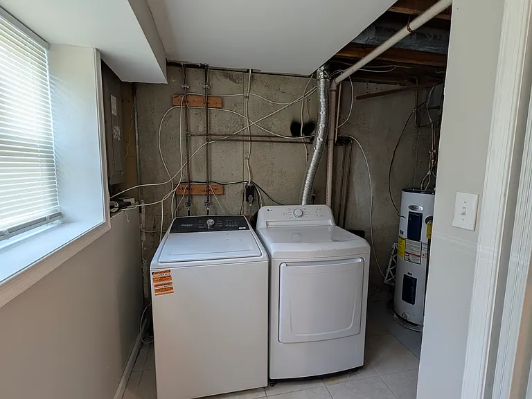 1722 Winding Brook Way — Photo 23