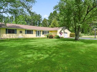 24 Oxen Hill Rd, Trumbull, CT 06611