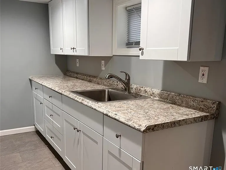 152 Thompson St #LL — Photo 6