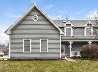 1054 Wintergreen Ter, Batavia, IL