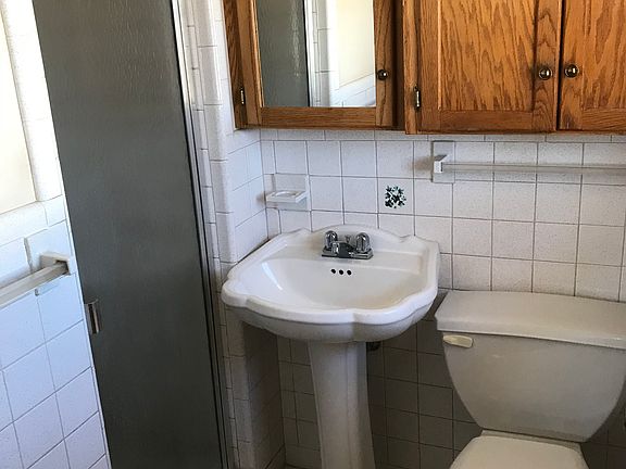 2nd image of 1110 Whitehall Rd