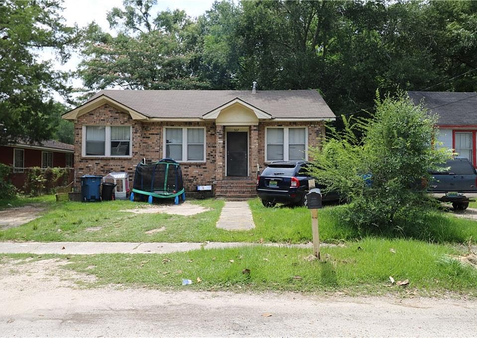 2nd image of 307 Utah Ave