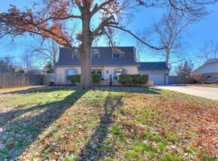 1808 Crestmont St, Norman, OK 73069