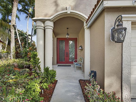 3rd image of 1168 Oakwater Drive