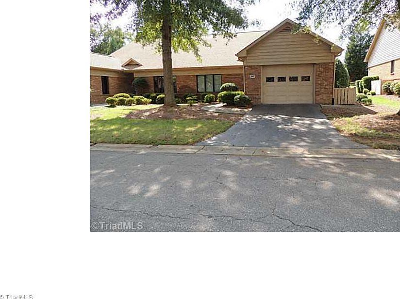 1st image of 307 Hollybrook Dr