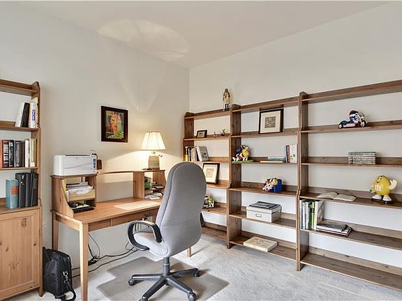 5th image of 6580 Everbreeze Ln