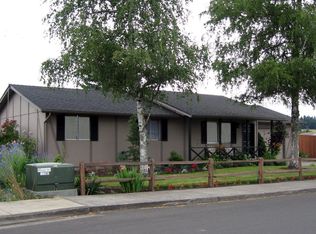 672 Greenwood Dr, Jefferson, OR 97352