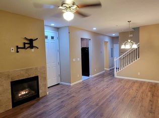 8360 Crystal Walk Cir, Elk Grove, CA 95758