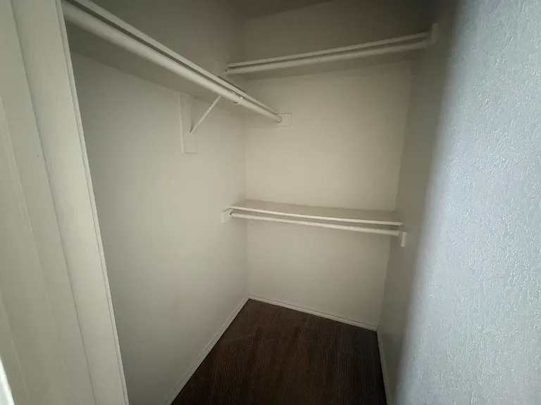 3301 Hereford Ln — Photo 17