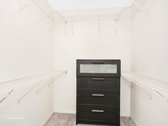 5th image of 861 Yosemite Trl APT C