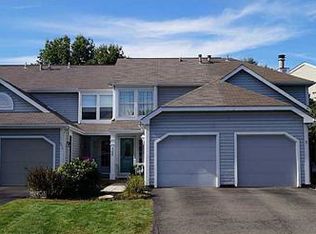 208 Clearbrook Ct, Cranberry Township, PA 16066