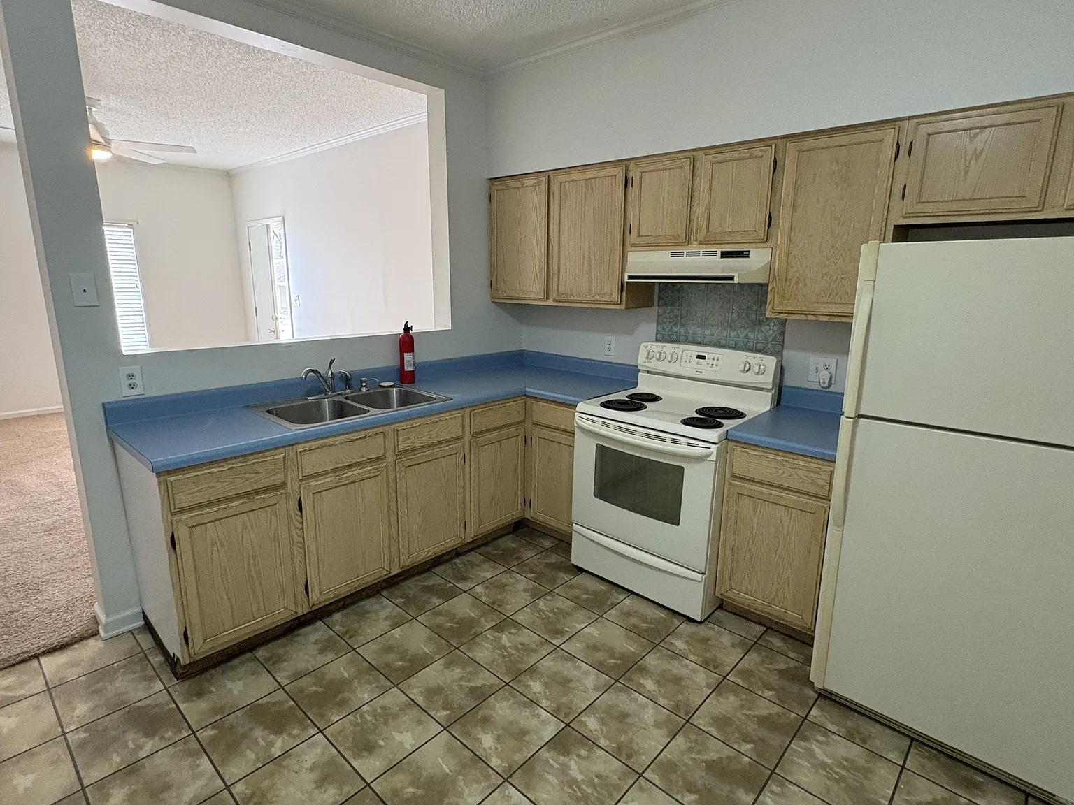 130 Drivers Road — Photo 4